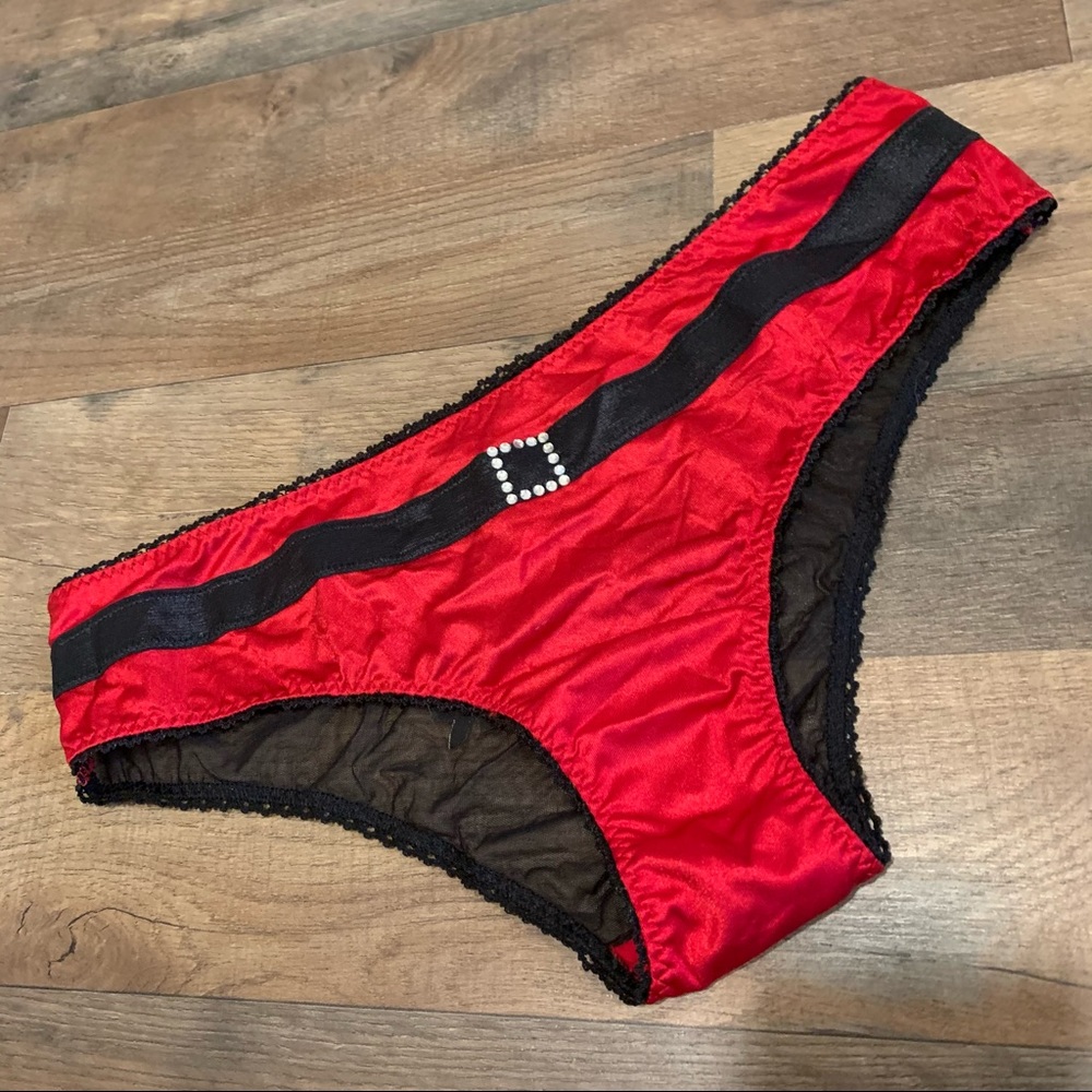 Vs Sexy Little Things Santa’s Little Helper Panty